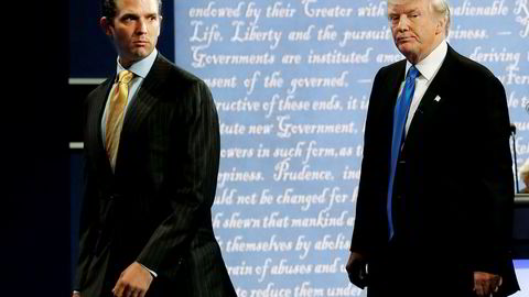 Donald Trump juniors (t.v.) inntog i saken om russisk innblanding i valgkampen kan gi presidentfaren store problemer.