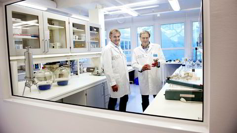 Vaksineselskapet Pharmaq og direktør Morten Nordstad (til venstre) har vunnet frem i lagmannsretten. Her med tidligere styreleder Svein Aaser.