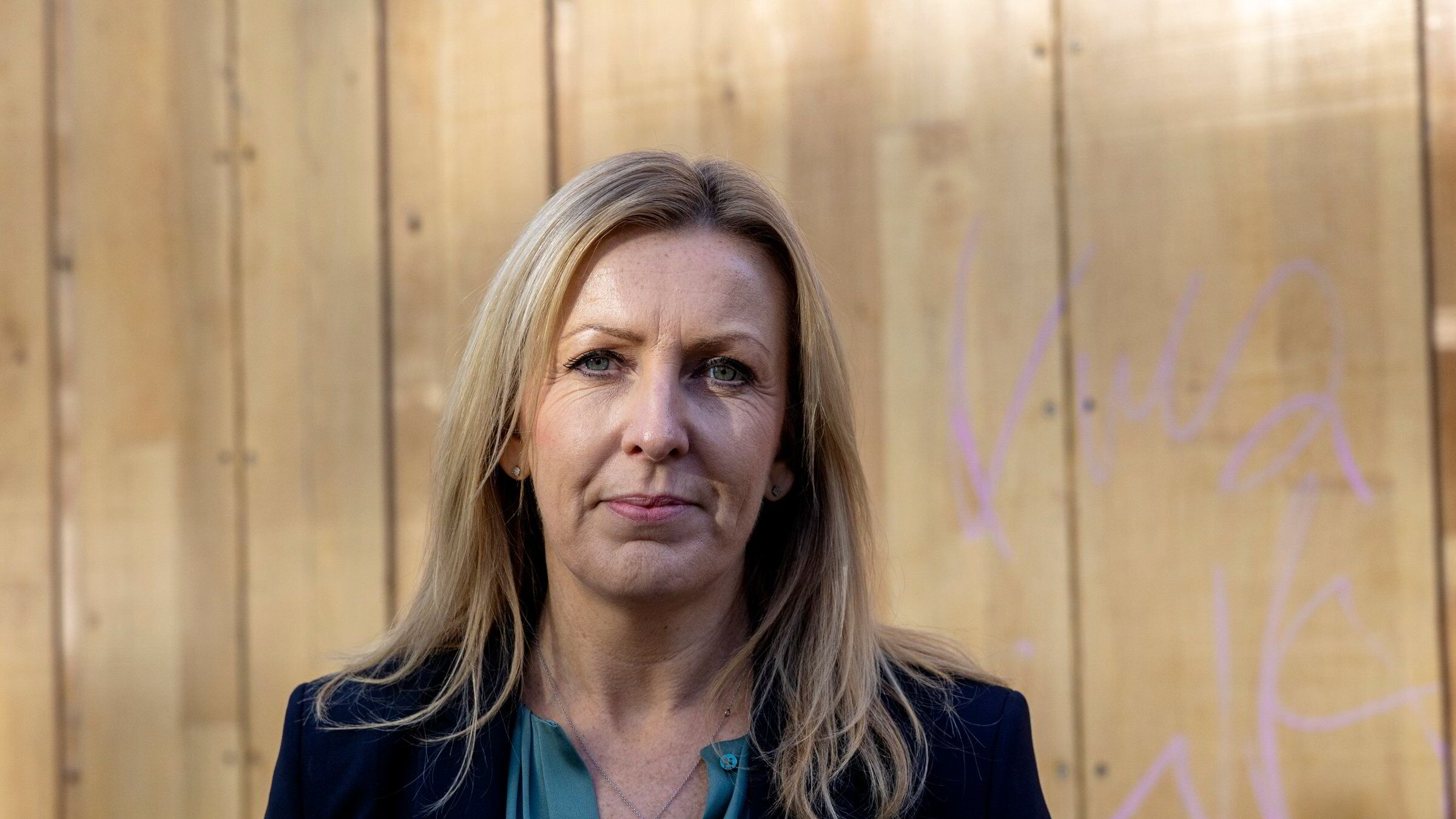 En haikjeft av et gap mellom henne og aksjemarkedet