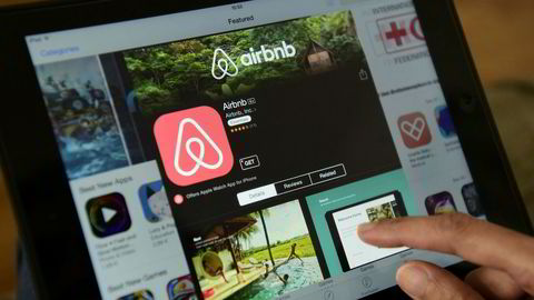 Airbnb er et av utleienettstedene som blir ilagt en bot på 5,5 millioner kroner av Barcelonas byråd for å ha markedsført husrom som ikke har fått tillatelse til å huse turister.
