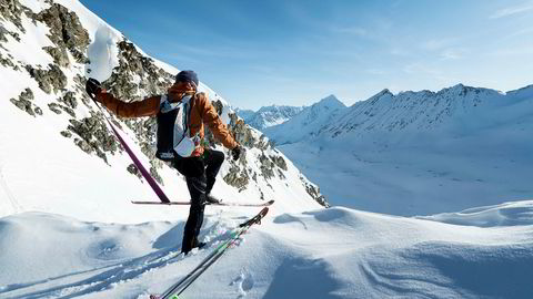 Vegard Rye krysset denne våren Lyngen på ski, til fots og i våtdrakt alene fra sør til nord. Han er ikke alene om å gjøre rekordforsøk i norske fjell for tiden.