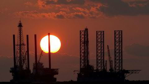 Oljeprisene holder seg stabile i forkant av Opec-møtet neste uke. Bildet er fra Port Fourchon i Louisiana i 2010.