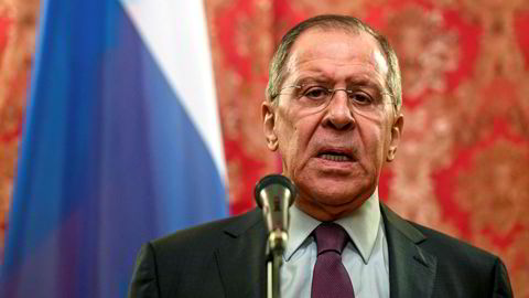 Russlands utenriksminister Sergei Lavrov har lovet å sette seg inn i saken til spionasjesiktede Frode Berg.