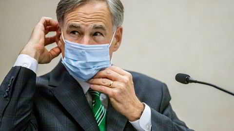 Guvernør Greg Abbott i Texas utstedte torsdag et påbud om å bruke munnbind på offentlige steder. Antall koronasmittede når nye høyder i USAs nest største stat.