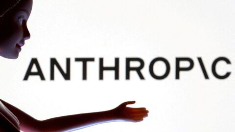 Selskapet Anthropic fikk medhold av en amerikansk domstol. Nå er det altså slått fast at det å trene en KI-modell er såkalt «fair use», altså ikke et brudd på åndsverksloven.