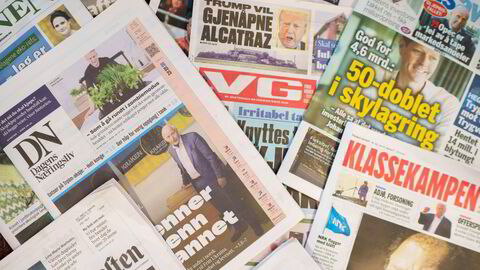 Annonseinntektene har gått fra avisene til de globale teknologigantene.