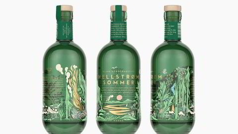 Blærete. Hellstrøm Sommer er en ulagret akevitt destillert i Grimstad på lokale planter og blæretang.