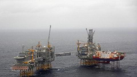 Opec og andre oljeproduserende land reduserte produksjonen i 2020.  Johan Sverdrup-feltet i Nordsjøen førte  derimot til en økning i oljeproduksjonen i Norge.
