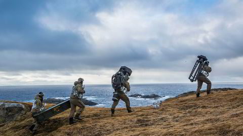 Forsvaret må være ledende i verden når det gjelder kunnskaper om operasjoner under arktiske forhold, skriver artikkelforfatteren.