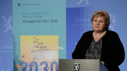 Statsminister Erna Solberg legger frem regjeringens klimaplan.