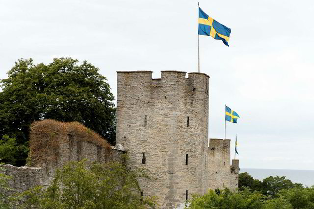 Visby på Gotland har mye å by på bak de berømte bymurene.