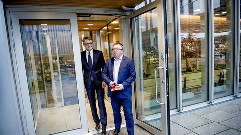 Styreleder og Aker-sjef Øyvind Eriksen (t.v.) og Aker BP-sjef Karl Johnny Hersvik er fornøyde etter kjøp av nye feltandeler og ny toppnotering på Oslo Børs.