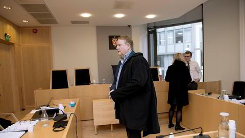 Øyvind Hornnæss og hans advokat gikk høyt ut da retten skulle behandle erstatningen etter at han ble renvasket for korrupsjon. Det opprinnelige kravet var 48 millioner kroner, mens han fikk 1 million.