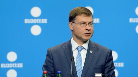 Europakommisjonens visepresident Valdis Dombrovskis er lei av å vente.