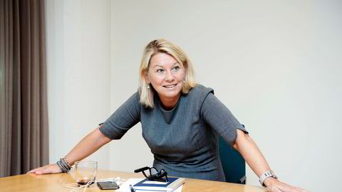 Kommunal- og moderniseringsminister Monica Mæland (H) deler nå ut pengestøtte som lovet til 43 nye kommuner.