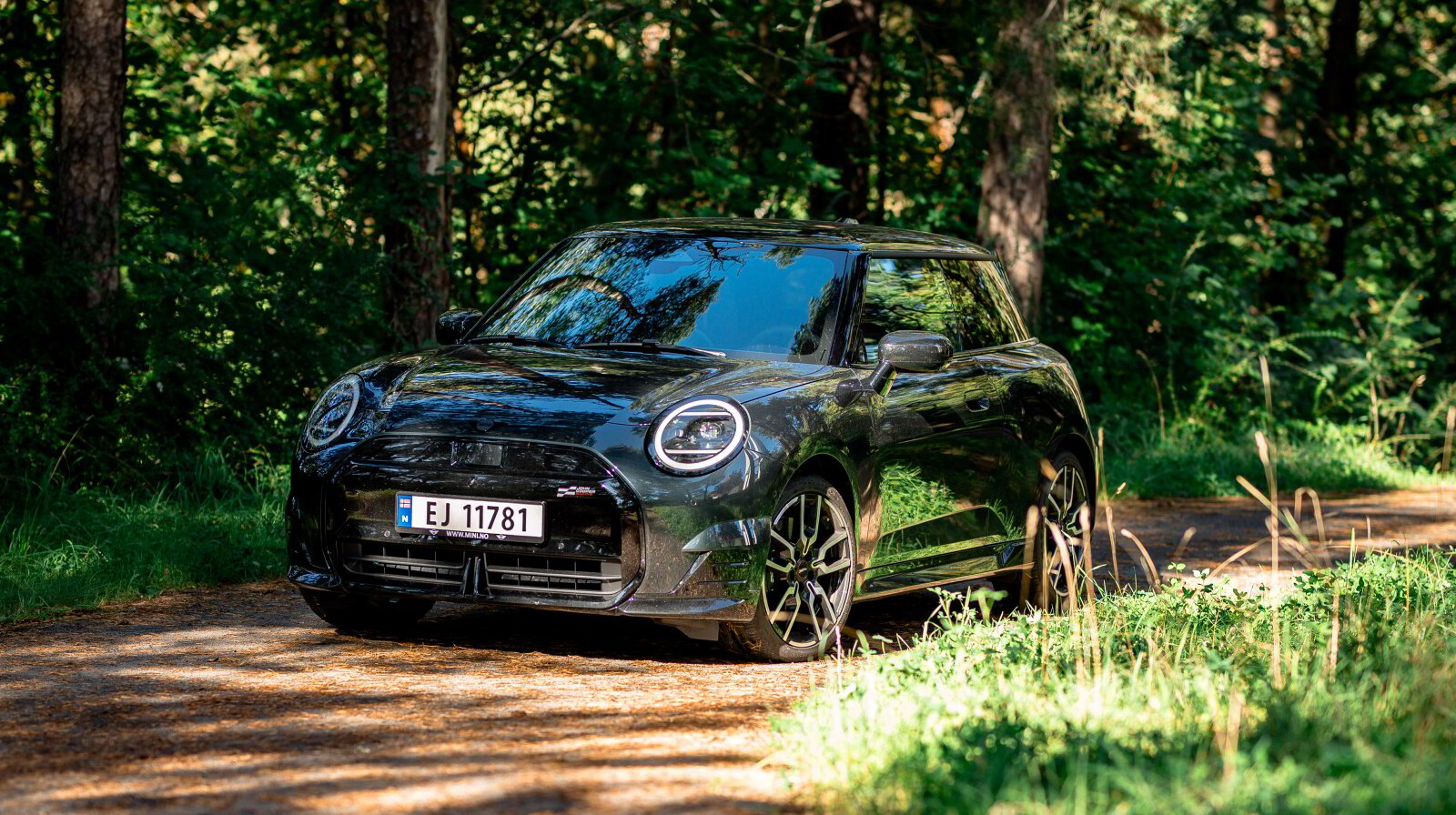 Biltest av Mini Cooper SE: Nå stemmer det bedre