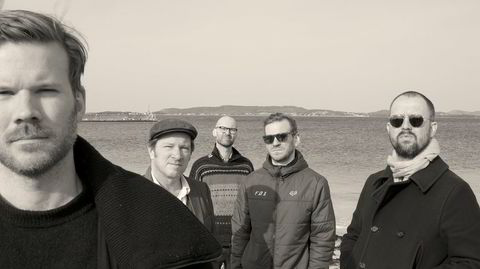 André Roligheten (fra venstre), Johan Lindström, Mattias Ståhl, Jon Rune Strøm og Gard Nilssen byr på mandig og vakker jazz.