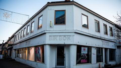 Slik så den nedlagte BikBok-butikken i Trondheim sentrum ut i januar. Varner-kjeden avviklet 55 butikker i fjor, ifølge ferske tall i Virkes klesrapport.