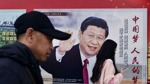 Kinas president Xi Jinping kan bli keiser for resten av livet etter at et sentralkomiteen foreslår å fjerne begrensningen på antall perioder ledelsen kan sitte. Dette kan få store konsekvenser for Kina – og verden.