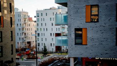 I Oslo og på venstresiden diskuterer de en tredje boligsektor ved siden av det private selveiermarkedet og utleiemarkedet. Et slik prosjekt har liten verdi uten tilstrekkelig regulering, skriver Henning Lauridsen i innlegget. Her boliger i Nydalen i Oslo.