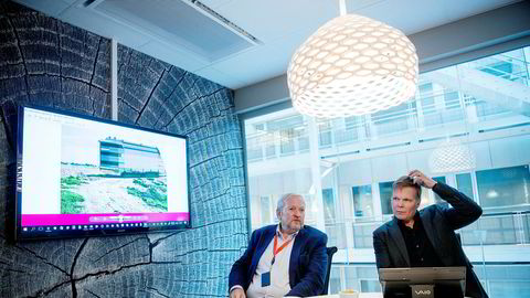 – Vann er mangelvare, sier styreleder Olav Ljøsne til venstre i Purapipe Norway. Til høyre gründer Arvid Ophaug i selskapet.