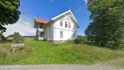 Petter Olsen har nå solgt Hauger gård i Vestby kommune.