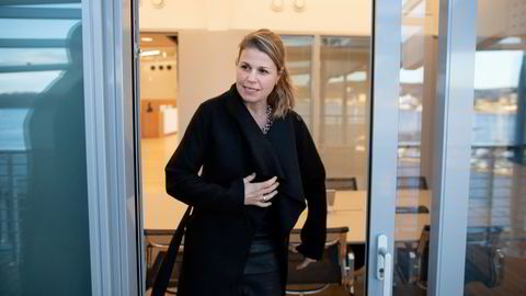 Etter en langvarig konflikt går Cathrine Løvenskiold Wilhelmsen (avbildet) sammen med seks arvinger i rederigruppen Wilh. Wilhelmsen til et milliardsøksmål med krav om oppløsning av familiens private pengebinge.