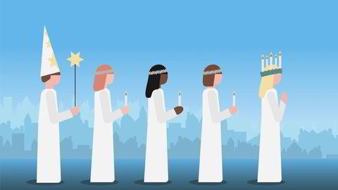 Svart har natten sunket seg over stall og stue, skyggene truer og akkurat nå er det ingen Santa Lucia eller andre som stiger med tente lys inn i arbeidslivet vårt, skriver artikkelforfatteren.