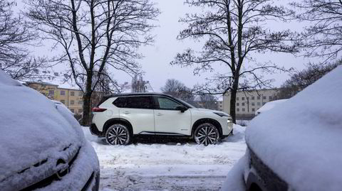 Nissan X-trail tar seg godt frem når Oslos gater flommer over av snø.