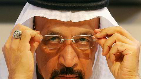 Saudi-Arabias energiminister Khalid al-Falih varsler et «dypt» produksjonskutt for Saudi-Arabia i august, og sier at landet vil lede an som et eksempel og insistere på at andre land overholder produksjonskuttene.