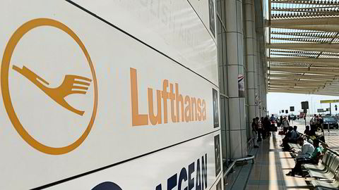 180.000 passasjerer rammes nå av 1.300 Lufthansa-kanselleringer.
