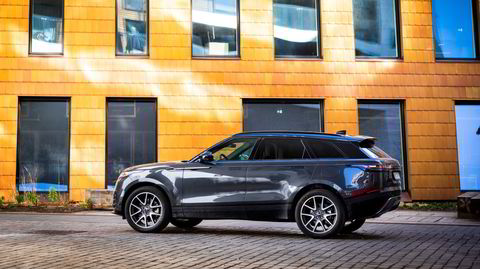 Range Rover Velar er lavere og kortere enn de andre Range Roverne, og kan føles litt mer personbilaktig med sin noe lavere sittestilling.